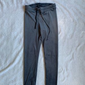 American Eagle joggers